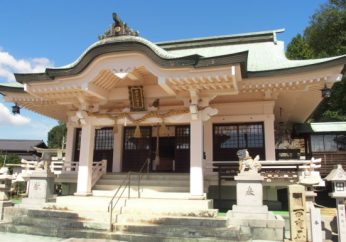 御崎八幡宮社殿